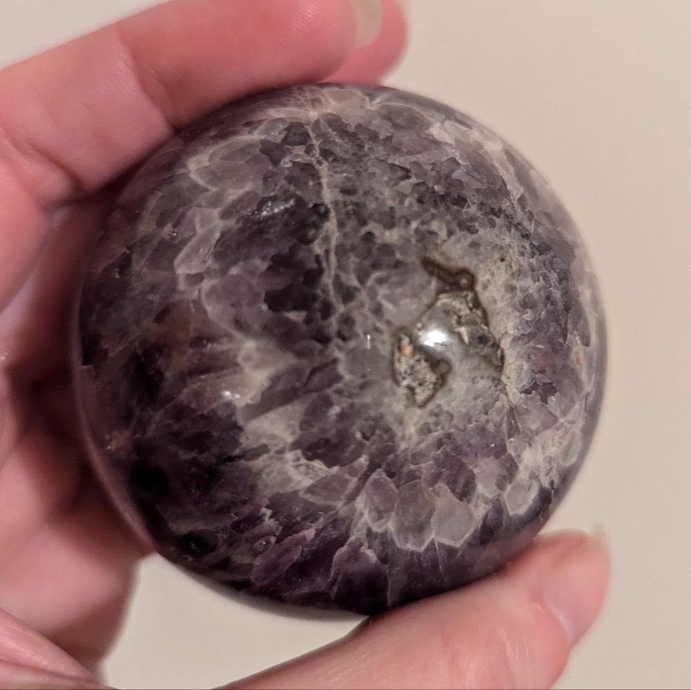 Chevron amethyst crystal ball geode and display stand - Picture 3 of 6